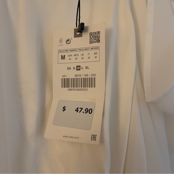 NWT ZARA BLOUSE WITH OPENING AT SHOULDERS SIZE M - Picture 3 of 11